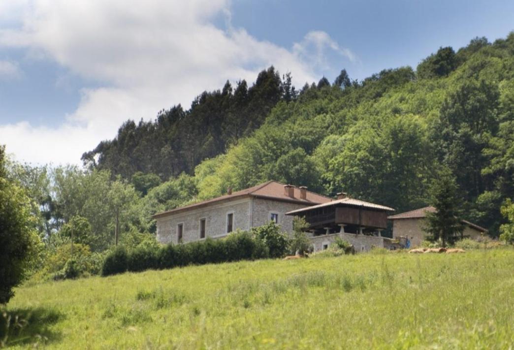 Agroturismo La Casona De Belmonte Ovinana  Extérieur photo