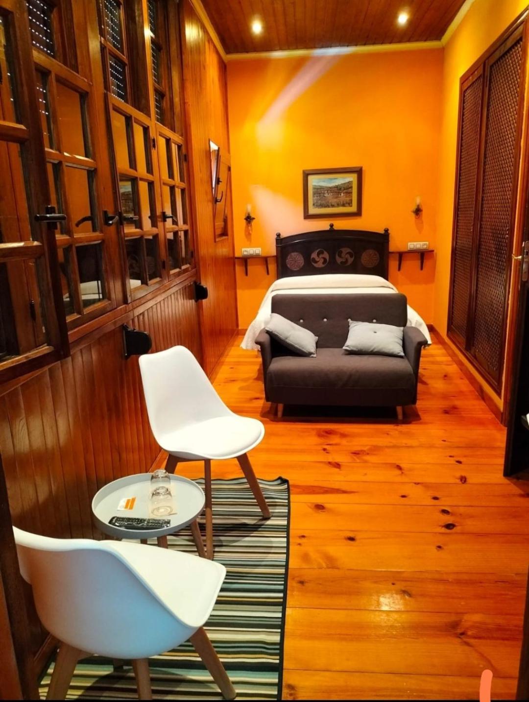 Agroturismo La Casona De Belmonte Ovinana  Extérieur photo
