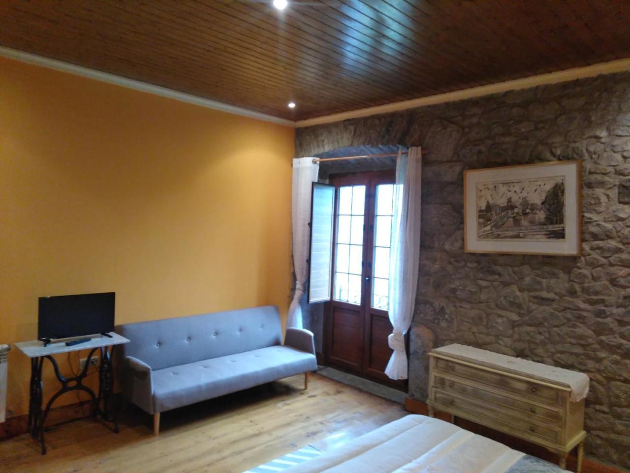 Agroturismo La Casona De Belmonte Ovinana  Extérieur photo