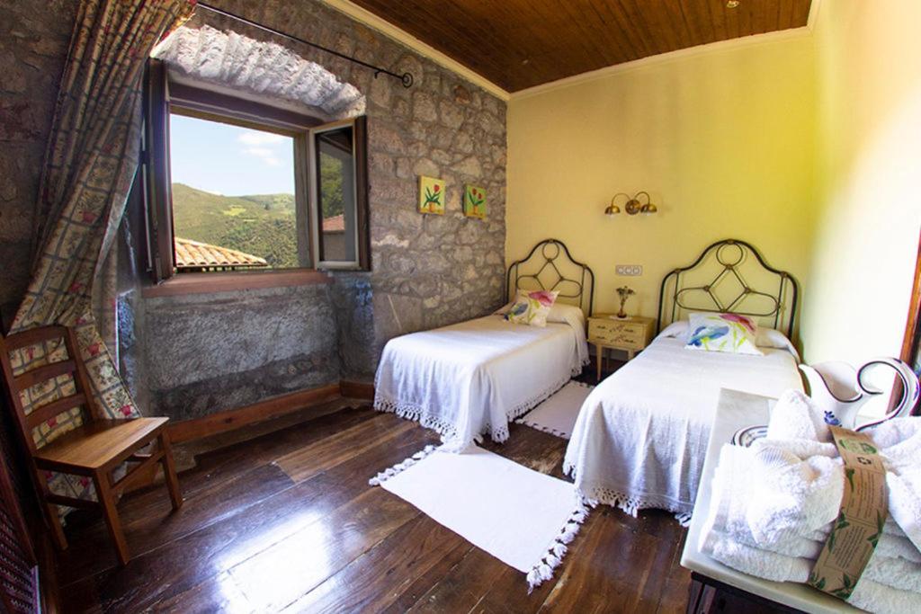 Agroturismo La Casona De Belmonte Ovinana  Extérieur photo